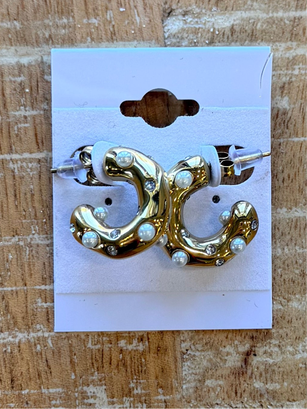 Sprinkle Pearl Earrings