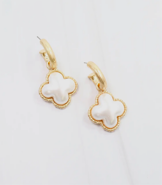 Alys Pearl Clover Earrings