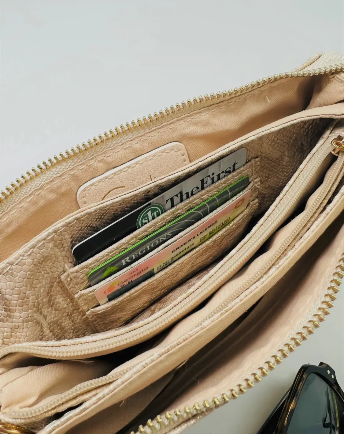 Pewter Liz Crossbody