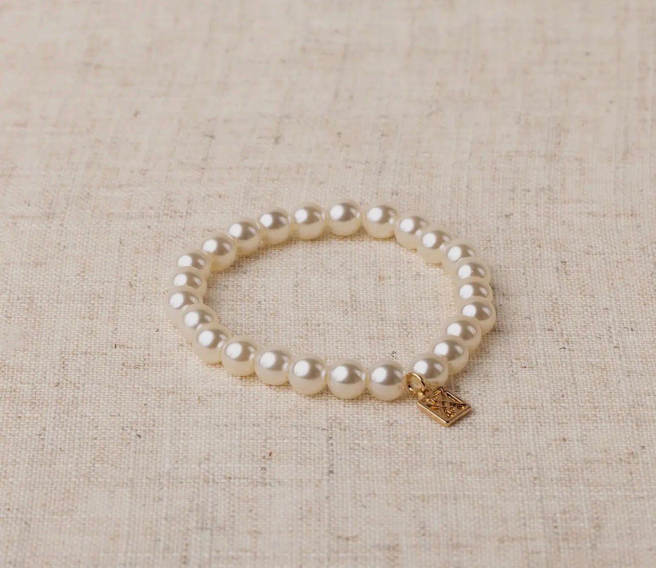 Pearl Stretch Bracelet