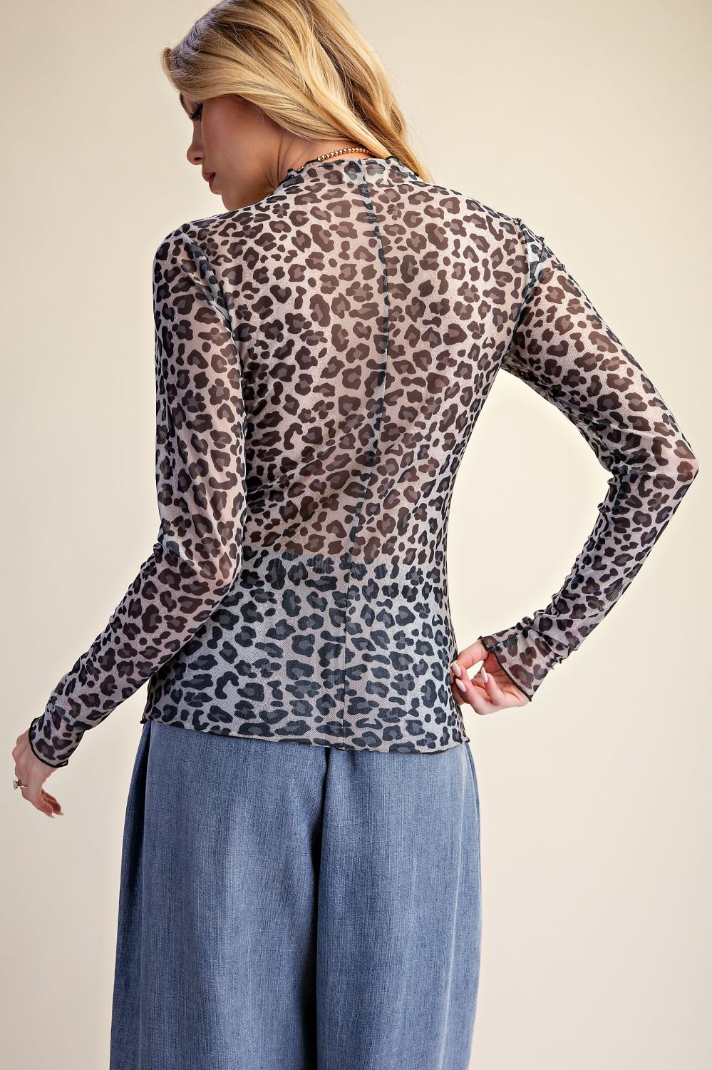Cheetah Printed Mesh Top (Plus)
