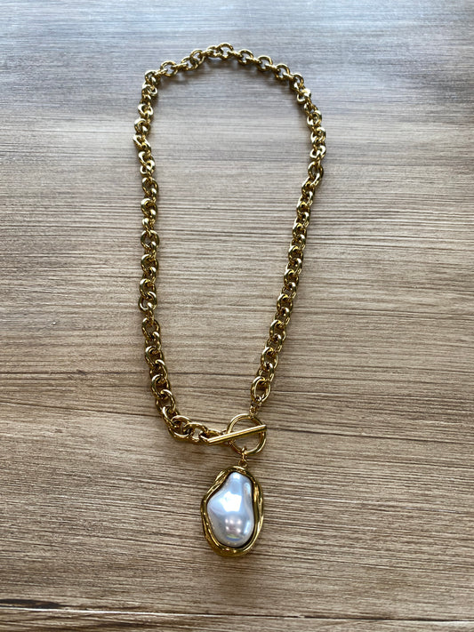 Pearl Oyster Necklace
