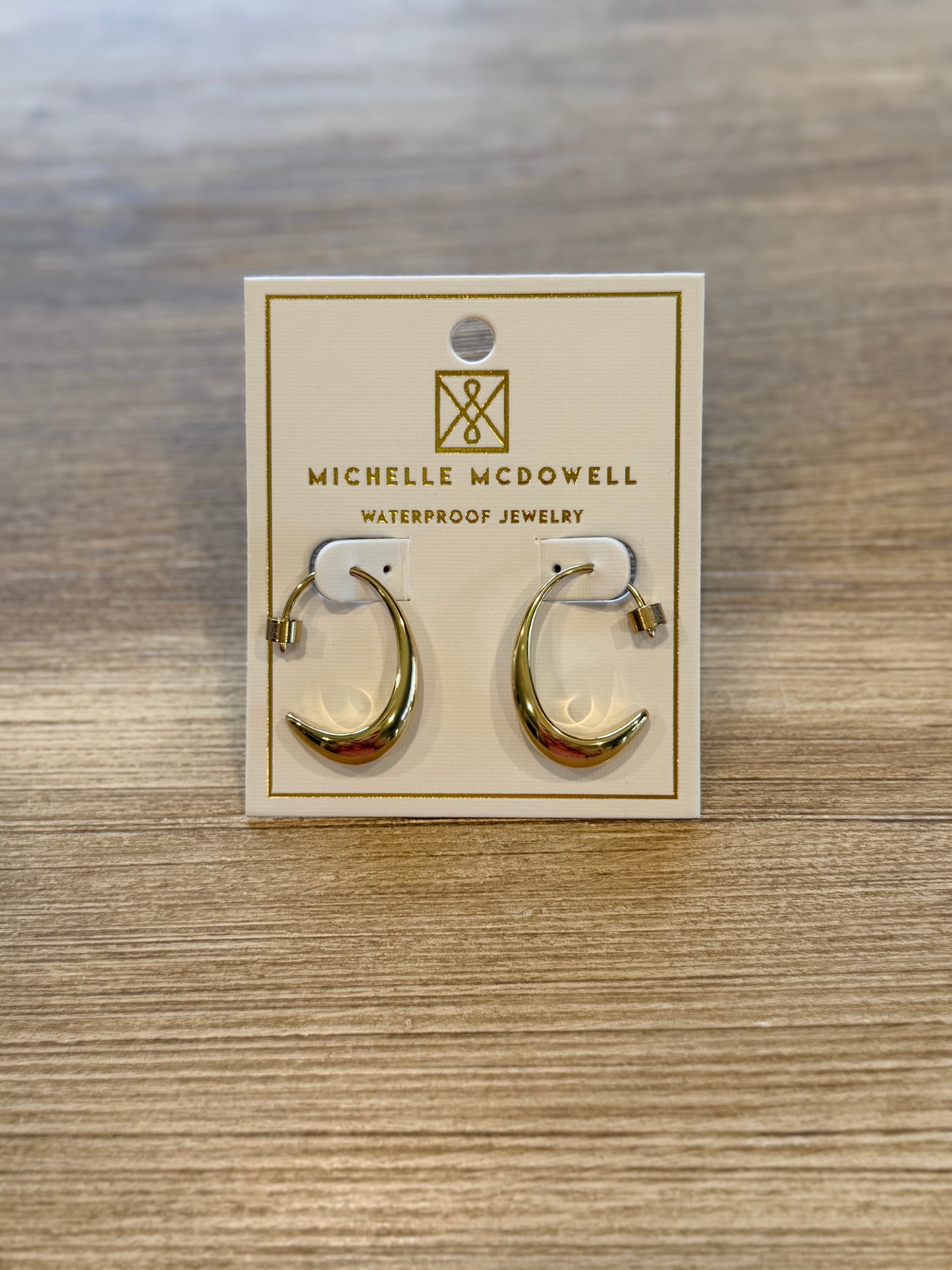 Averie Waterproof Oval Hoops