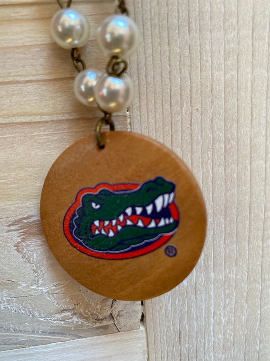 Florida Gators Pearl & Wood Disc Necklace